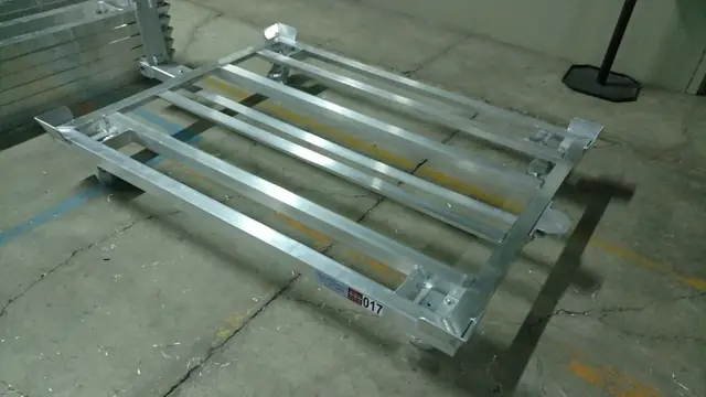 Dolly industrial de plataforma con ruedas para mover carga